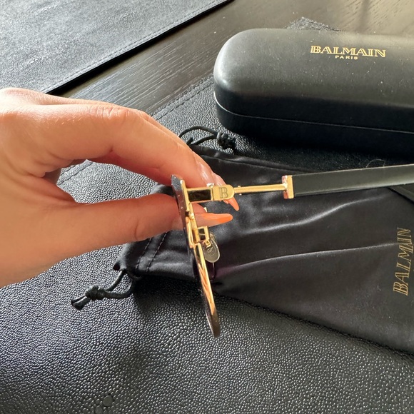 Balmain sunglasses 🕶️ - Picture 11 of 14